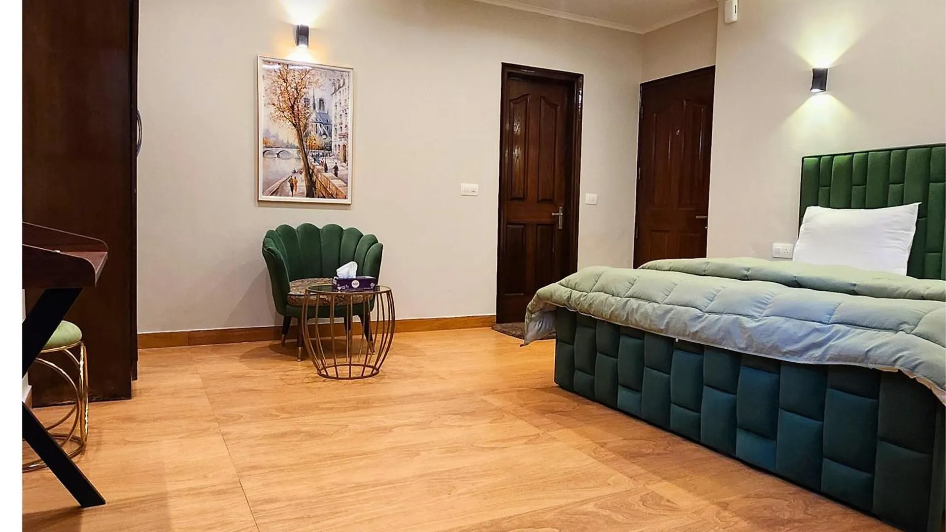 Hotel City Premier - Golf Course Road ,Gurgaon India
