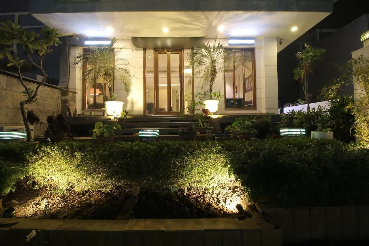 Hotel City Premier - Golf Course Road ,Gurgaon